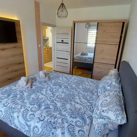 Апартаменты Ela